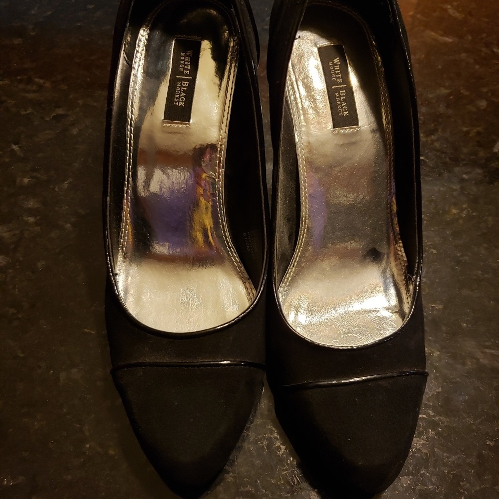 Black House White Market Black Wedge